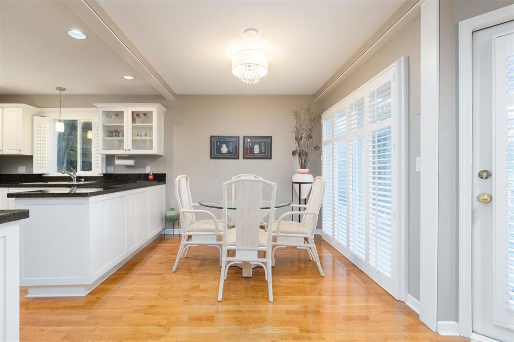 #209 – 288 E. 6th Street